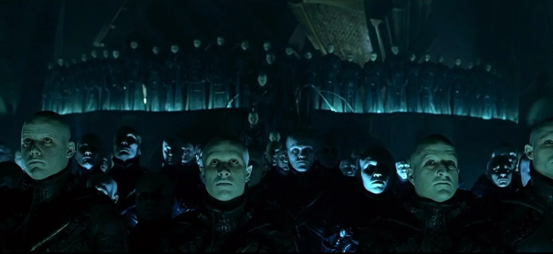 1 июля 1998 г. Темный город (Dark City).