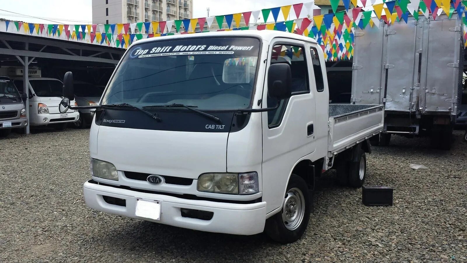 Грузовички владивосток. Kia Bongo 2000. Kia Bongo Frontier. Kia Bongo Kia Frontier. Kia Bongo Frontier 4wd.