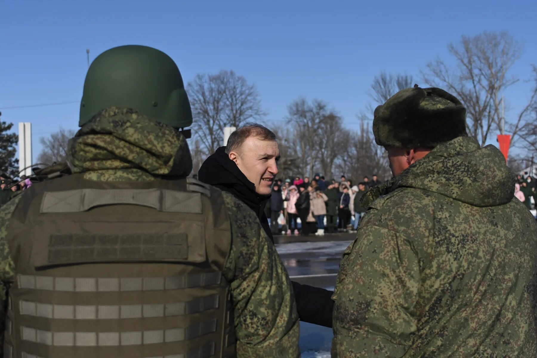 Сво майкоп. Специальная Военная операция фото. Добровольцы фото военные. Стенды посвященные специальной военной операции в сво. Мобилизация 2023.