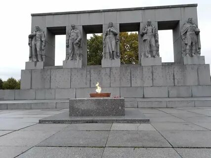 Мемориалы посвященные блокаде
