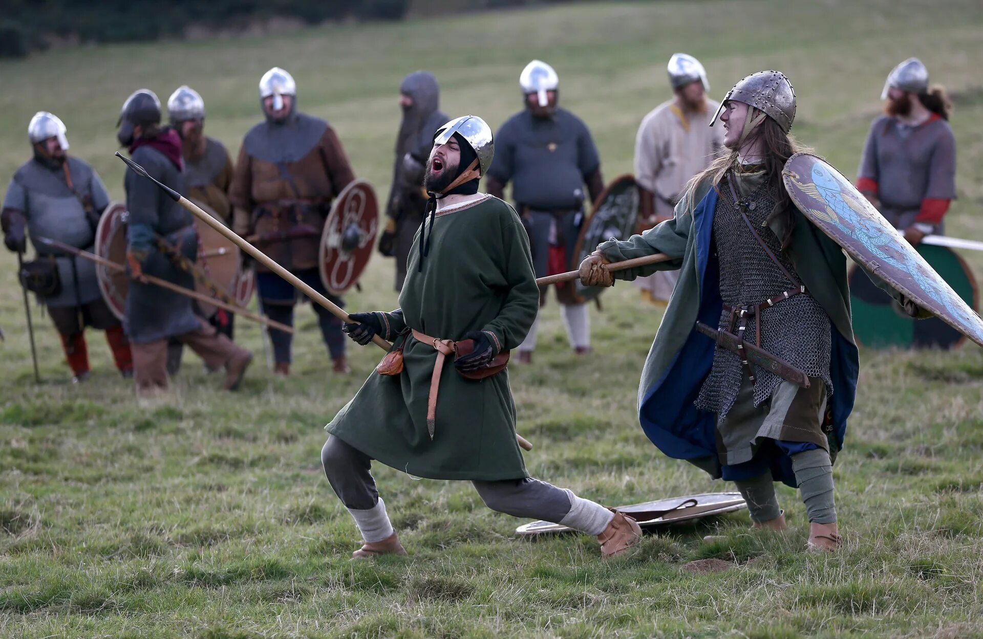 Battle res. Нормандский рыцарь Гастингс. Битва при Гастингсе реконструкция. Нормандский рыцарь 10-11 век. Реконструкция викингов 9-10 век.