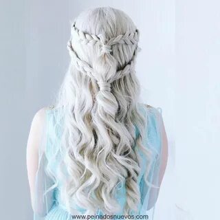 прическа на длинные белые волосы