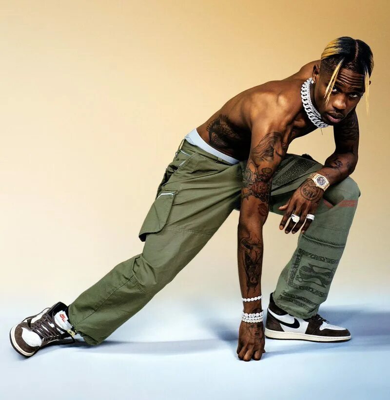 Найки тревисы скоты. Travis Scott. Nike Traviss Travis Scott. Трэвис Скотт рост. Трэвис Скотт стиль.