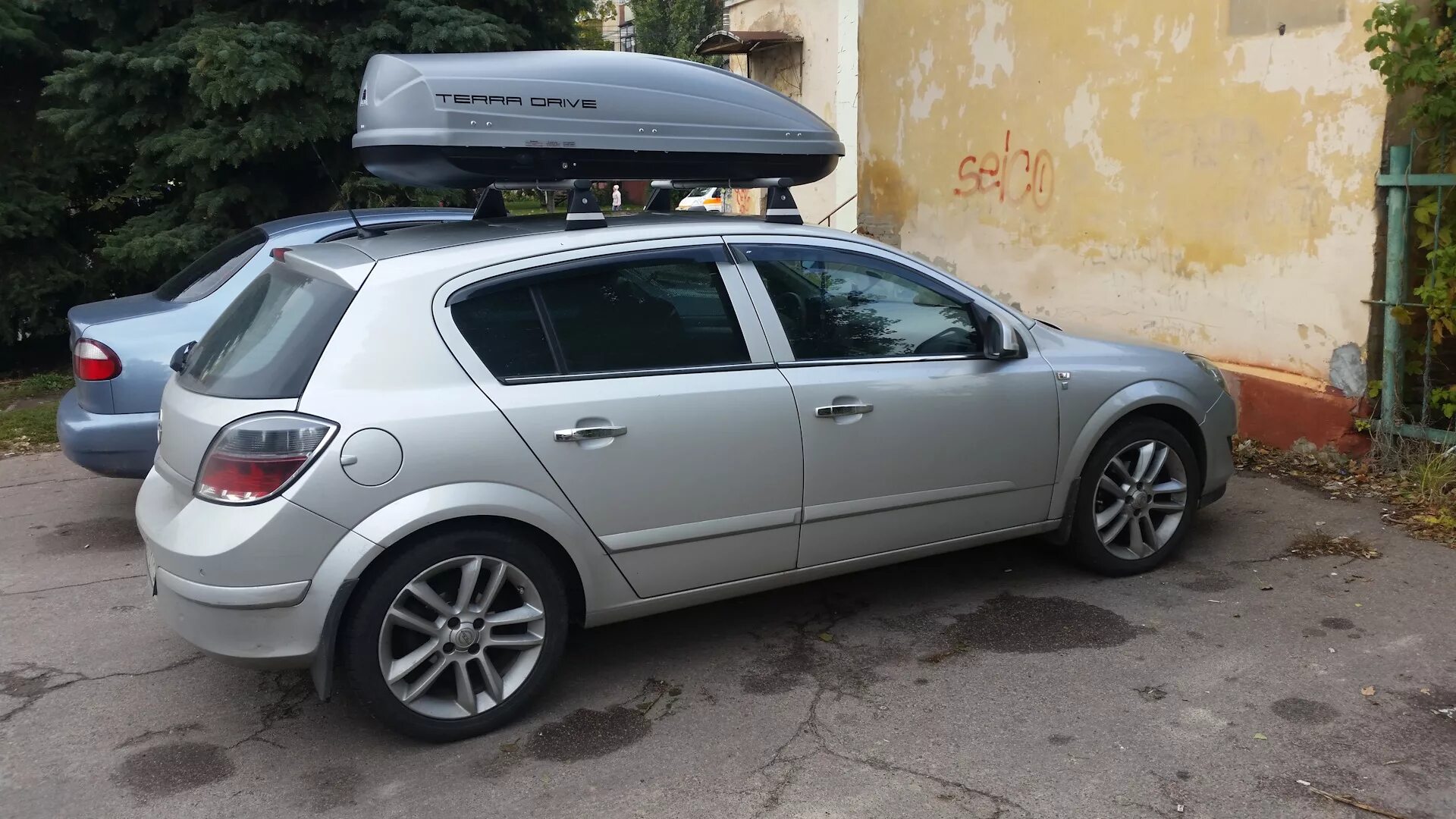 Крыша astra h. Terra drive 440 opel. opel astra h 2010 крыша. багажник на крышу opel astra h.