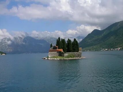 Остров в черногории
