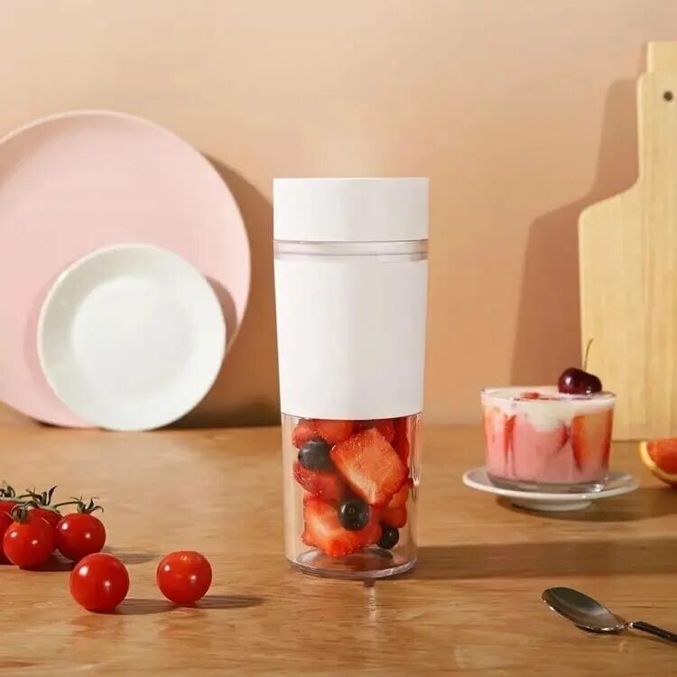 Блендер xiaomi mjzzb01pl. Блендер xiaomi mijia portable juicer cup 300ml white (mjzzb01pl). портативный блендер xiaomi mijia portable juicer cup. портативный блендер xiaomi mijia portable juicer cup mjzzb01pl. соковыжималка xiaomi mijia portable juicer cup 300ml.