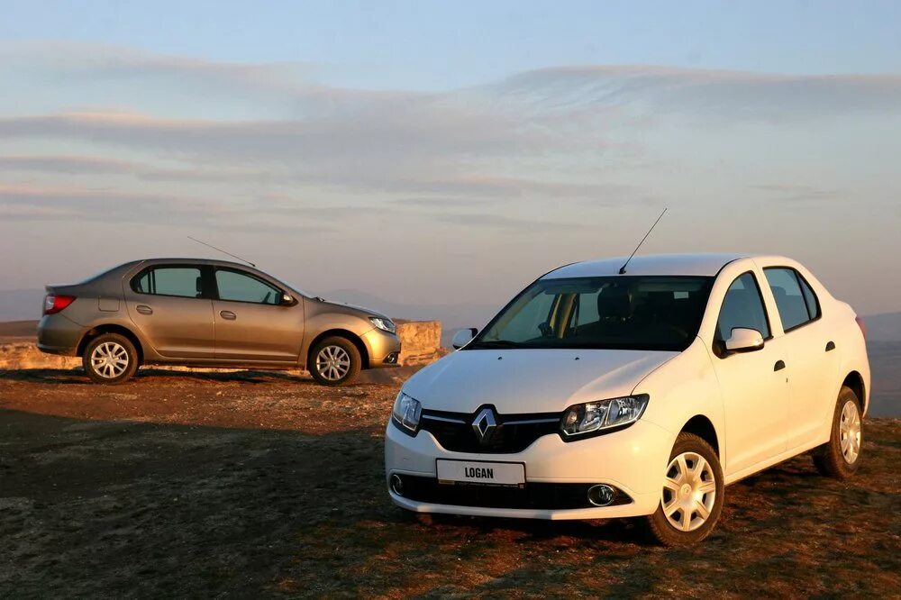 Рено логан renault. Renault Logan 2014. Renault Logan Sandero II 2014. Ренаулт Логан Сандеро. Renault Logan 2.