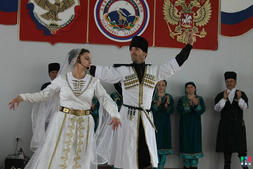 Логотип ахвахского района. Ахвахский район дагестан. Погода арчо ахвахском. Село арчо. Местерух ахвахский район.