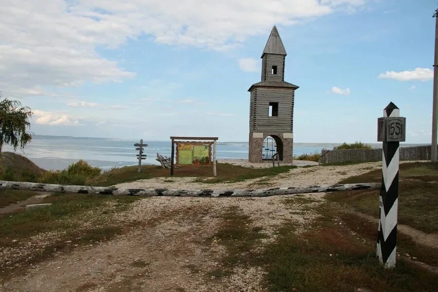 Г тетюши татарстан. Гора Вшиха Тетюши. Тетюши сторожевая башня. Город Тетюши Татарстан. Город Тетюши на Волге.