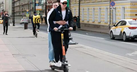 Можно ли ехать на самокате вдвоем