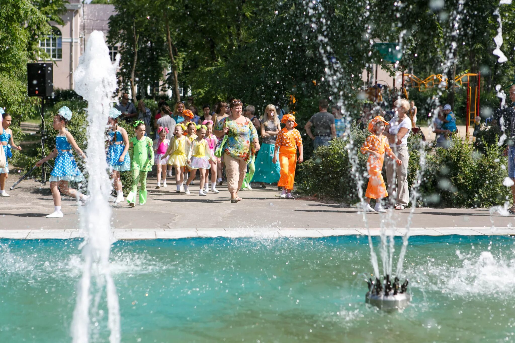 досуг современной молодежи. досуг молодежи. дк космос новоалтайск. парк ростовский воронеж. культурно досуговый отдых.