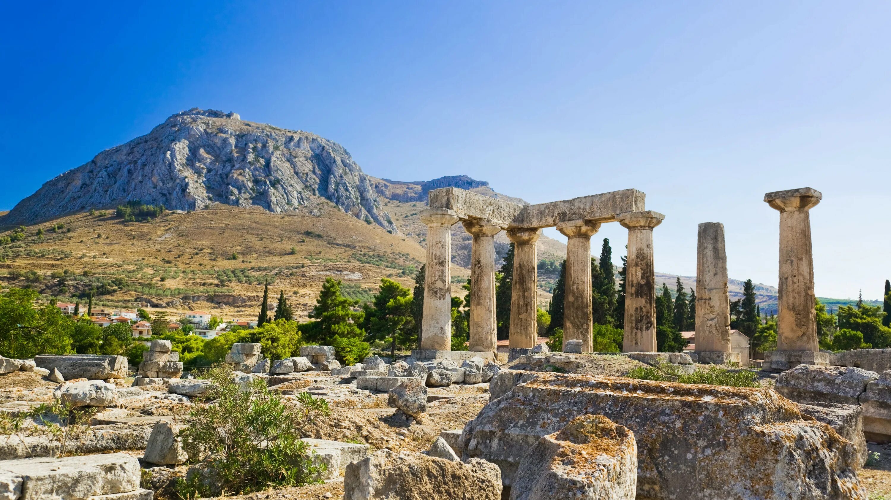 Ancient sites. Коринф Греция. Коринф древняя Греция. Фивы Греция. Спарта город в Греции.