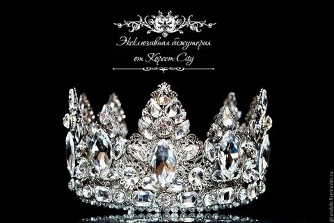 Серебряная и золотая корона