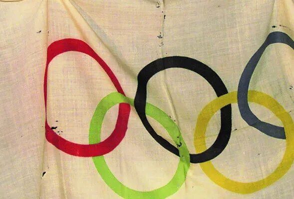 100 лет флагу. Олимпийский флаг 1920. Флаги на Олимпиаде 1972.