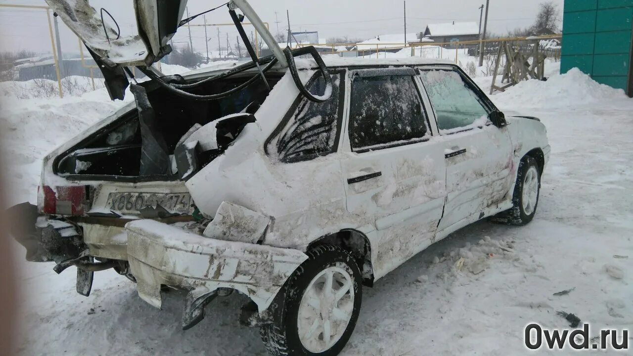 Ваз 2109 гнилая. Ваз 2105 битая. Ваз битый бу. Ваз 2112 белая ржавая. Ваз 2107 битая.