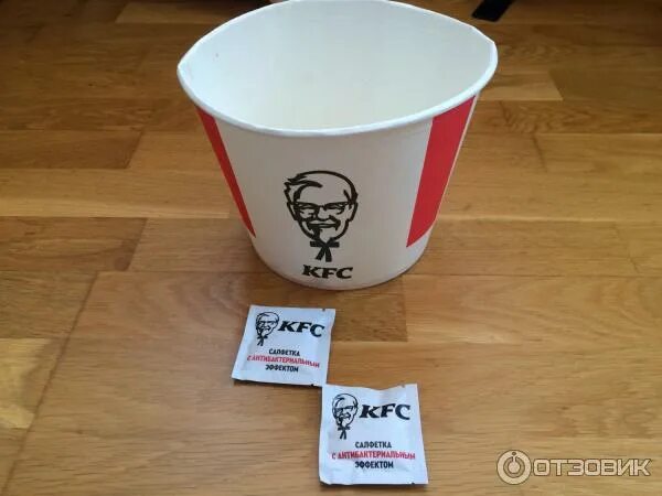 Kfc tenders. Стрипсы куриные кфс. Биктейси кфс. Баскет кфс 16 крыльев. Kfc 12.