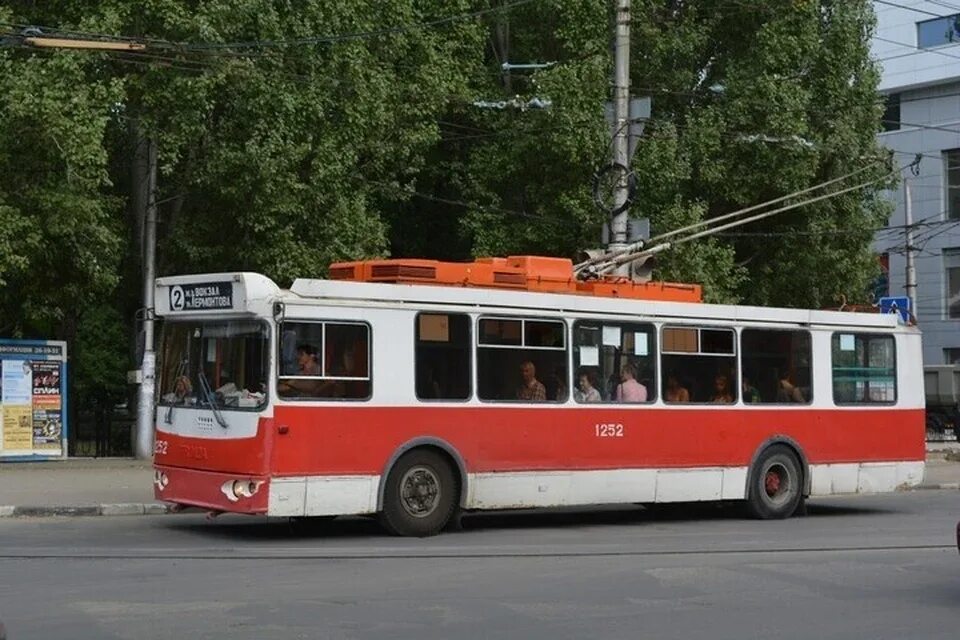 Троллейбус 3 4 5. Троллейбус 3 4 5