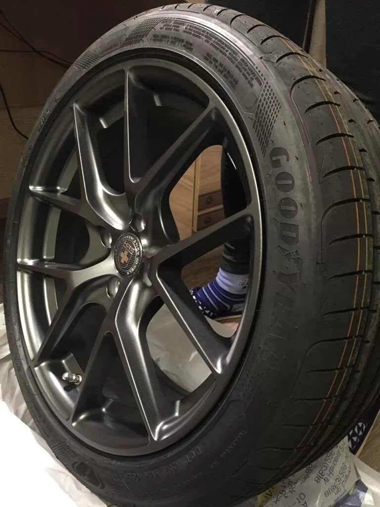 Резина 215/45 r17. Goodyear 215 45 17 лето. Диски Goodyear Eagle r17.