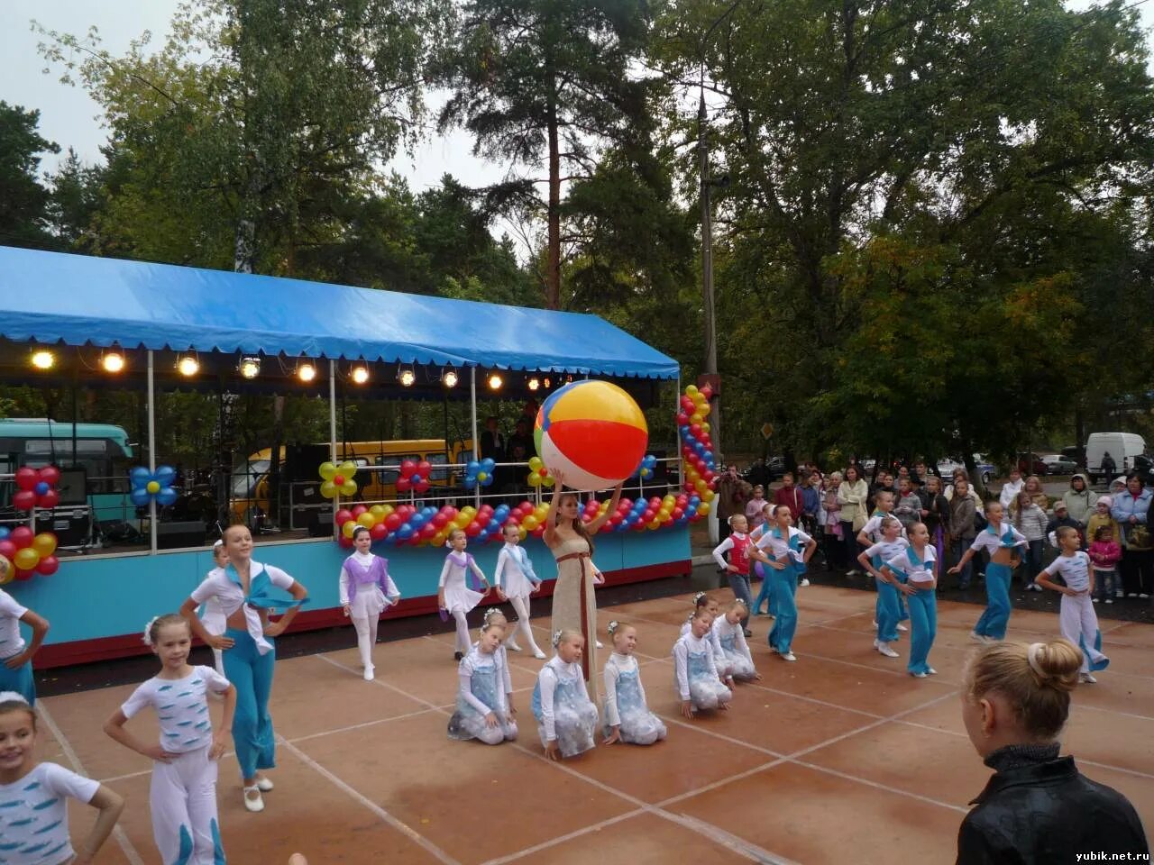 работа городе юбилейный. парк в юбилейном королев с прудом. работа городе юбилейный. работа городе юбилейный. юбилейный (королёв).