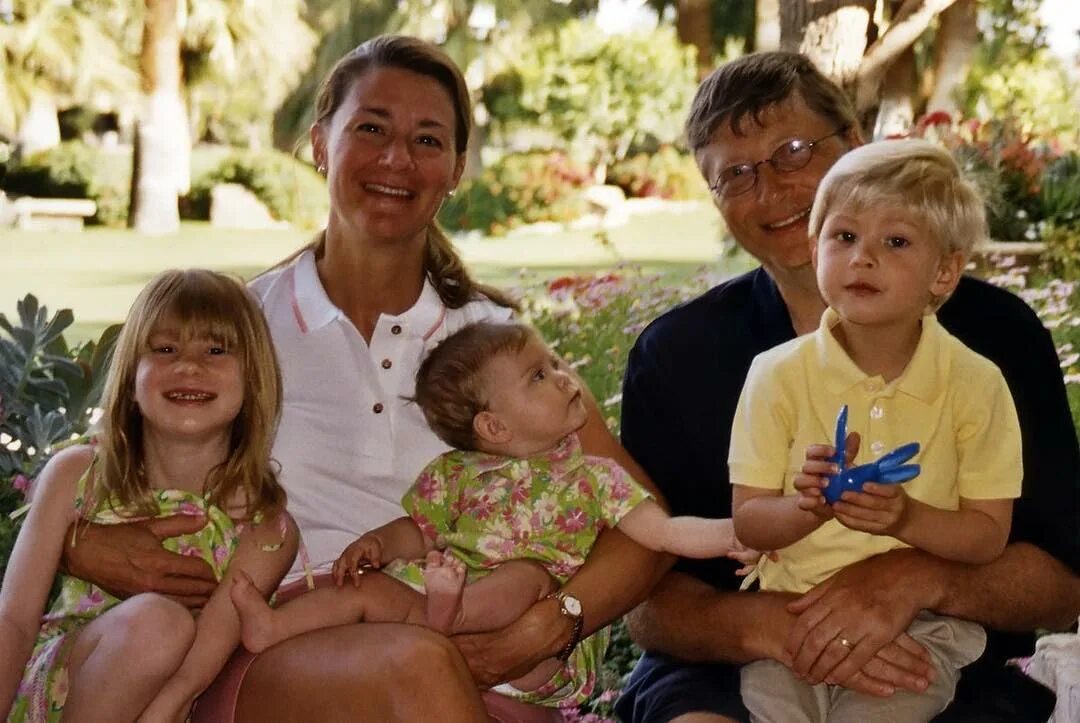 Жена Билла Гейтса Мелинда. Билл Гейтс с женой. Мелинда Гейтс с детьми. Билл Гейтс семья. Жена билла гейтса