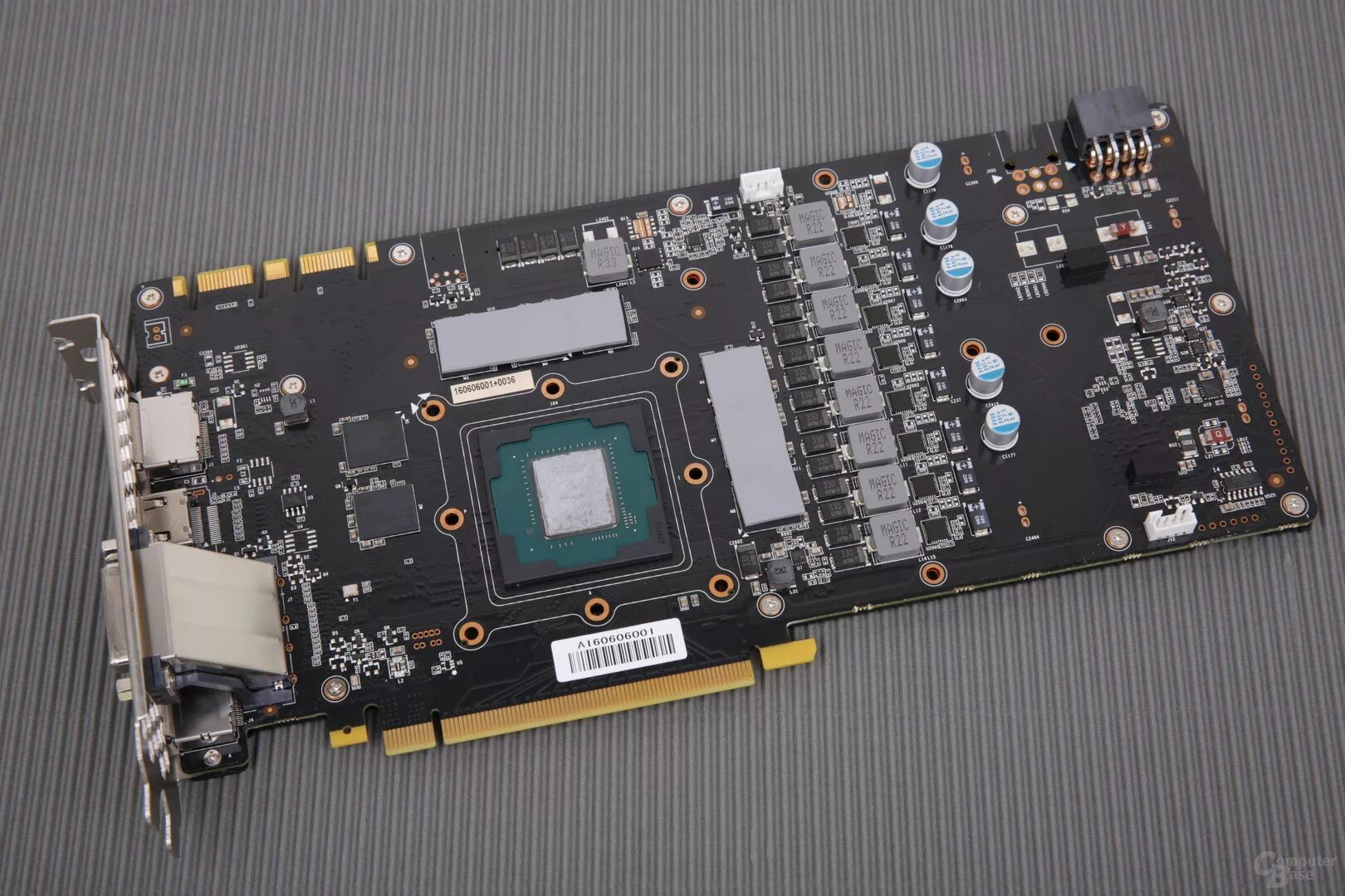 Gtx 1070 материнская плата. Palit gtx 1070 плата. palit gtx 1070 gamerock плата. gtx 1070ti плата. gtx 1070 ti чип.