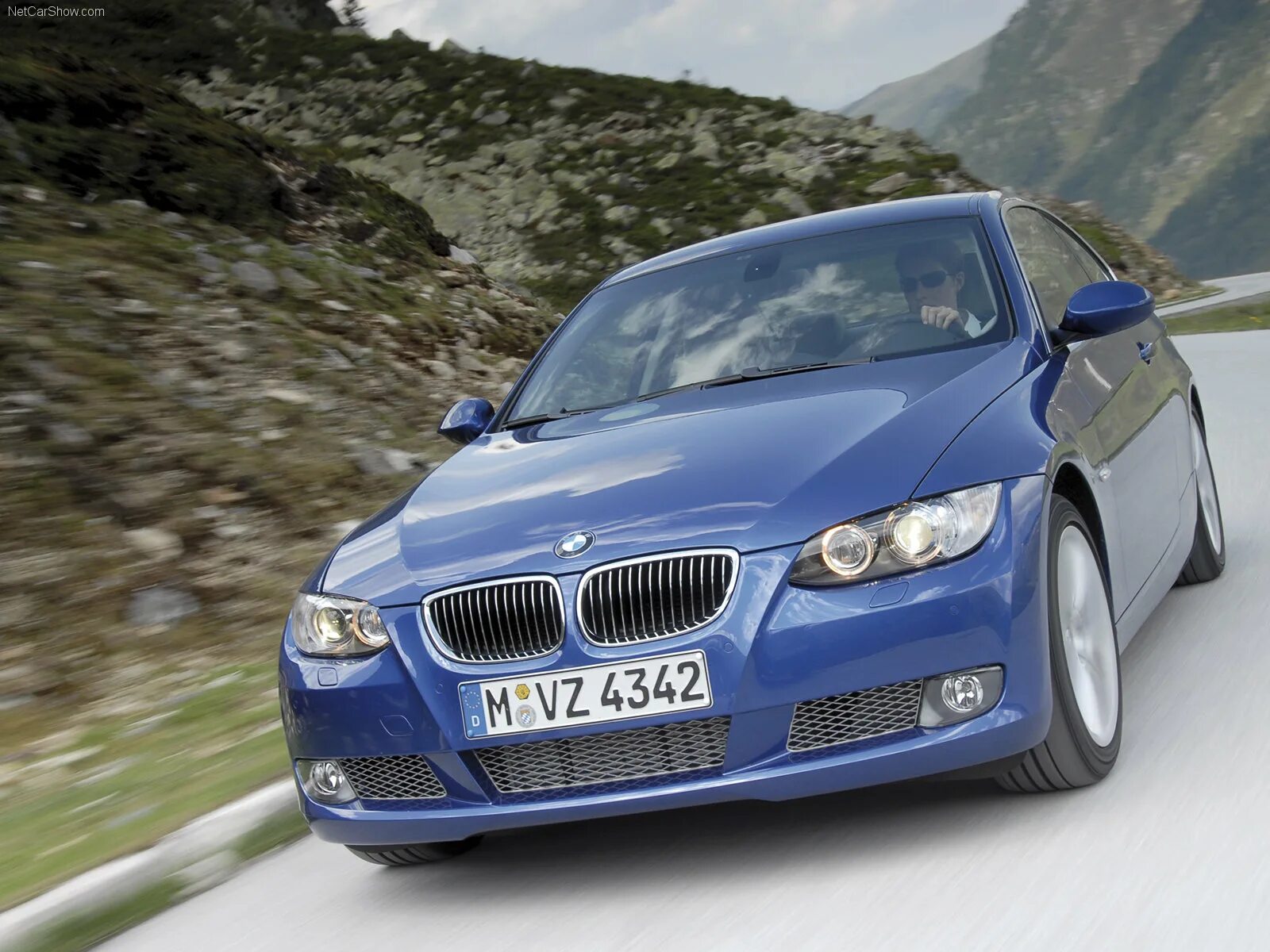 Автомобили е 1. BMW 3 Series e92. BMW 335i. BMW 3 Series e92 Coupe. BMW 335 e90 купе\.