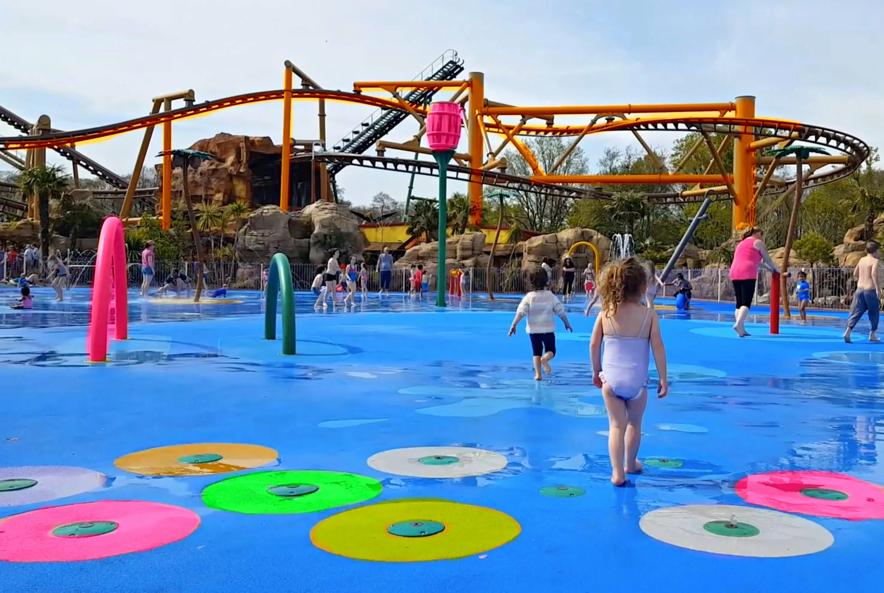 Kids Park. Park eylence. Kids детская площадка panties. Playground в плей маркете