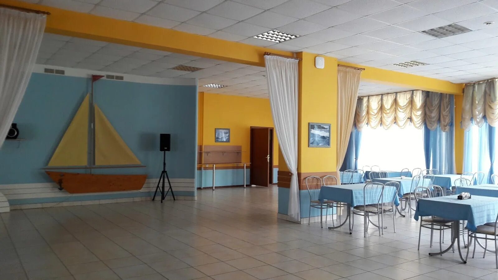 Центр отдыха «учитель» г. Дом отдыха дома учителя. Дом отдыха дома учителя. Дом отдыха учитель. Заброшенные санатории зеленого города нижегородской области.