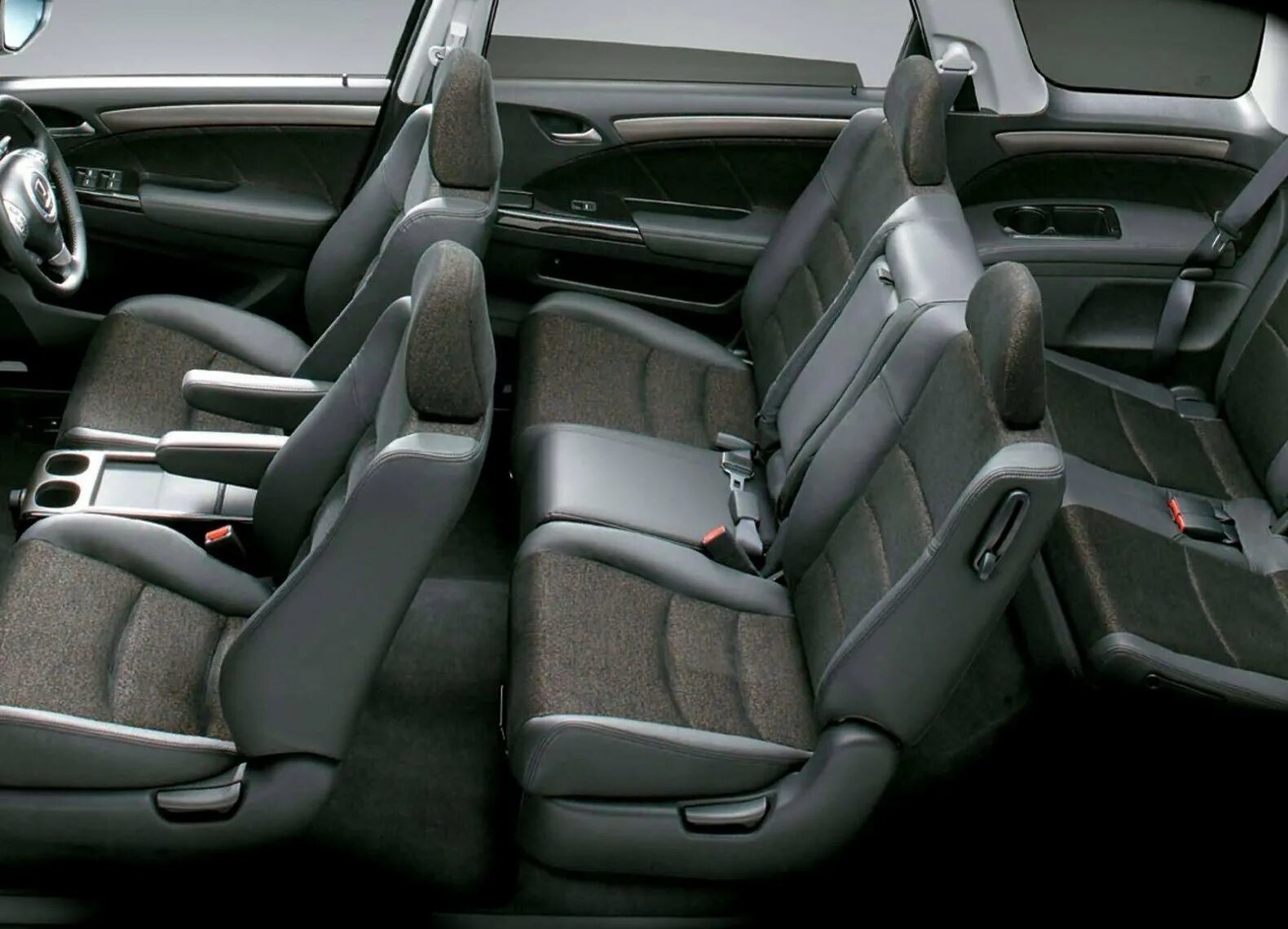 Одиссей хонда 5 салон. Honda odyssey 2005 салон. Honda odyssey 2 салон. Honda odyssey 2016 салон. Honda odyssey 2018 салон.