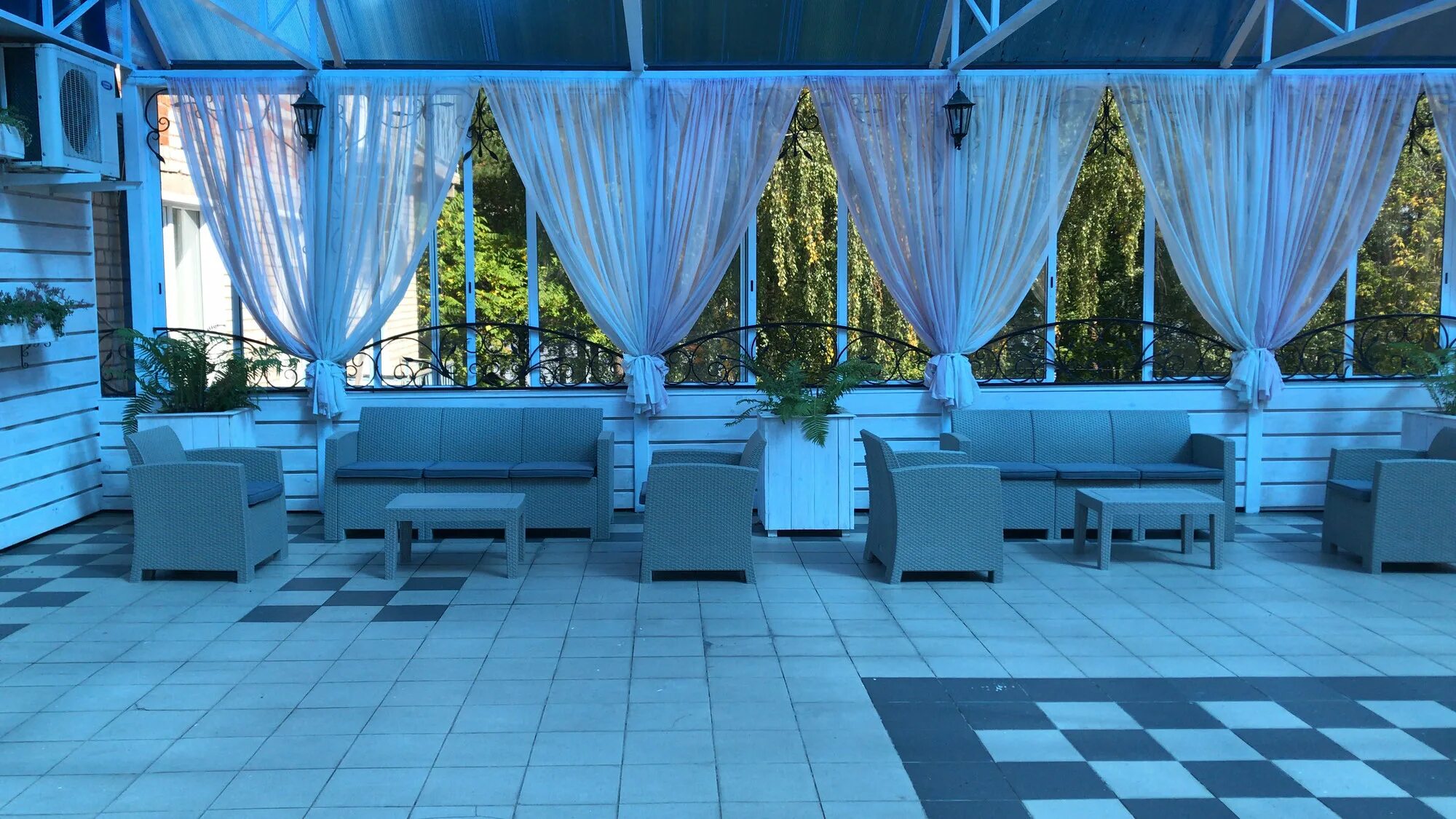 Спа волга кинешма беседки. Профилакторий спа волга кинешма. Спа волга кинешма бассейн. Свадьба в спа-волге кинешма. Отель спа волга в кинешме.