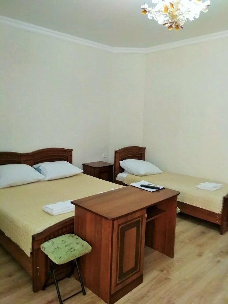 гостиница лидер.