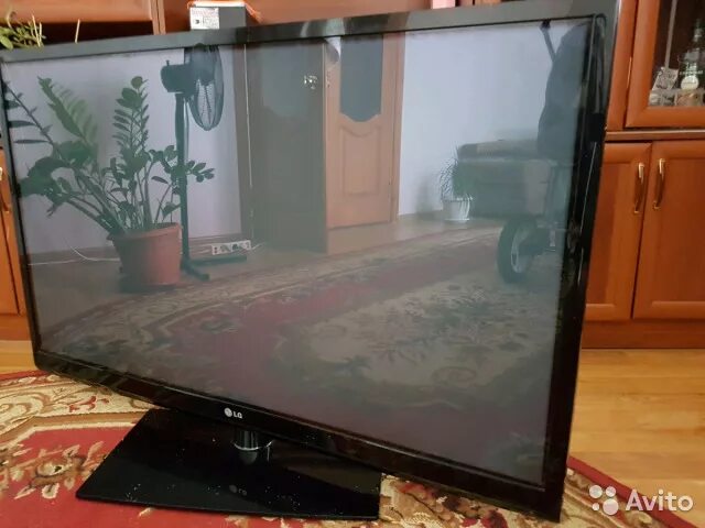 Авито волгоград телевизор бу. Телевизоры с рук. Реклама оренбург про телевизоры. Матрица для телевизора dexp 55 дюймов купить. Авито волгоград объявления.