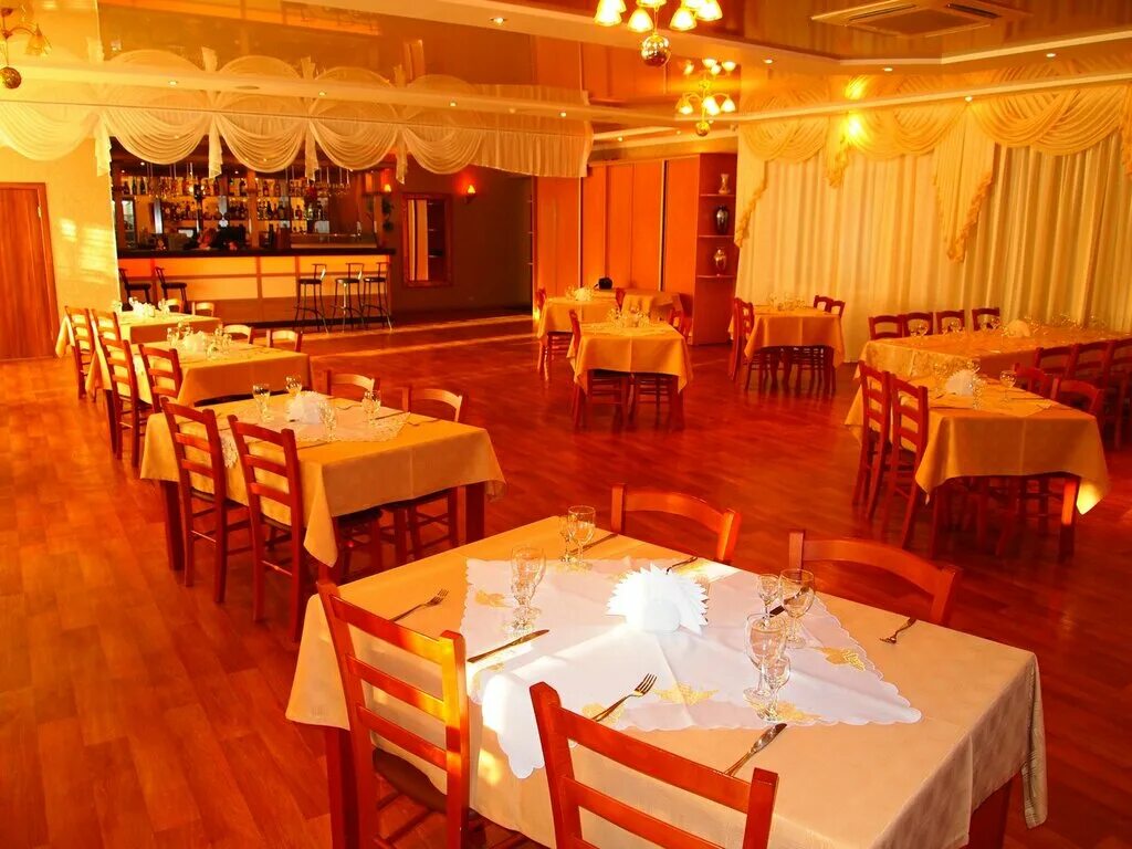 гранд кафе пастернак. самара рабочая улица 15 хац хаус. казань ресторан хачапурная 1. рестораны самара самара. кафе три дуба в самаре на авроре.