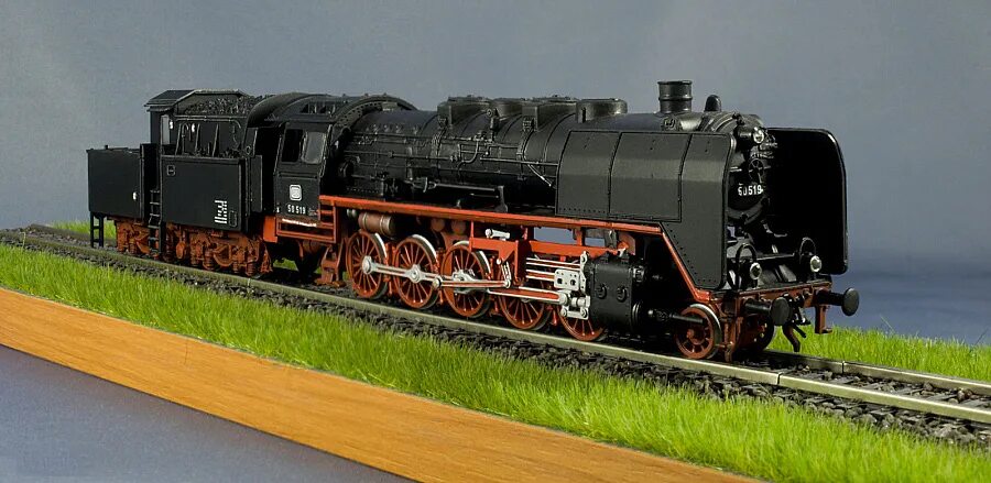 Модели паровозов 1 87. Italeri 1:87 lokomotive br50. Модели паровозов 1 87. Модель паровоза arnold. Модели паровозов 1 87.