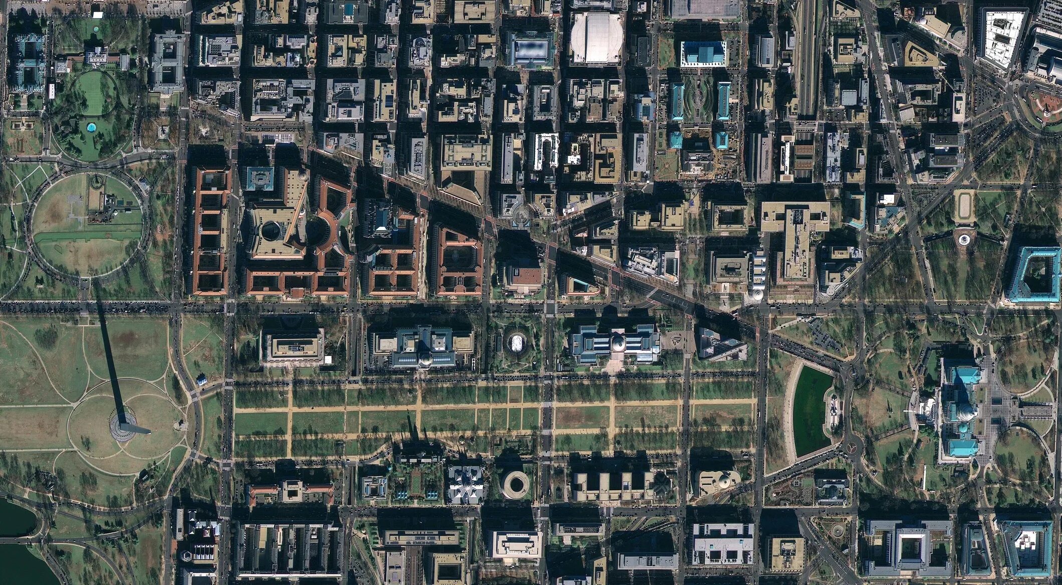 Фото со спутника в реальном времени. Спутниковый снимок. Спутниковые снимки. Снимок местности со спутника. Спутниковая карта.