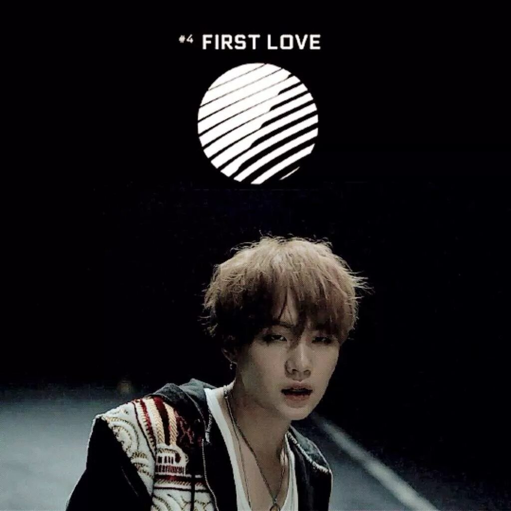 Юнги жив. Мин Юнги first Love. Мин Юнги Wings. BTS first Love Шуга. БТС Ферст лав.