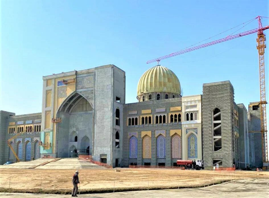 Древний город калакмуль штат кампече. Центр цивилизации. Центр исламской цивилизации в ташкенте. Музей исламской цивилизации ташкент. Отрар центральная азия.