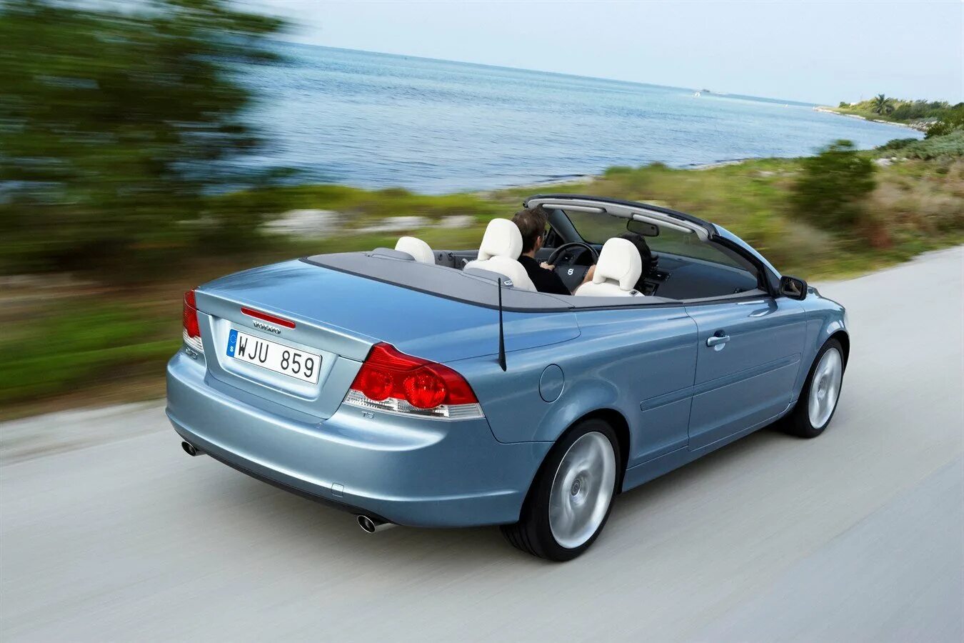 Вольво кабриолет. Volvo c70 t5. Вольво с70 кабриолет. Volvo c70 кабриолет. Volvo c70 кабриолет багажник.