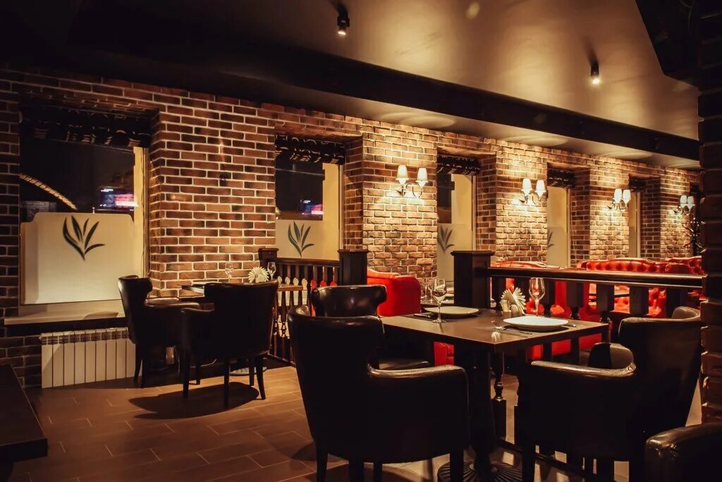 Кафе саранск советская 31. Кафе г саранска. Ресторан шато саранск. Губкин кафе 12 стульев. Ресторан панда в саранске.