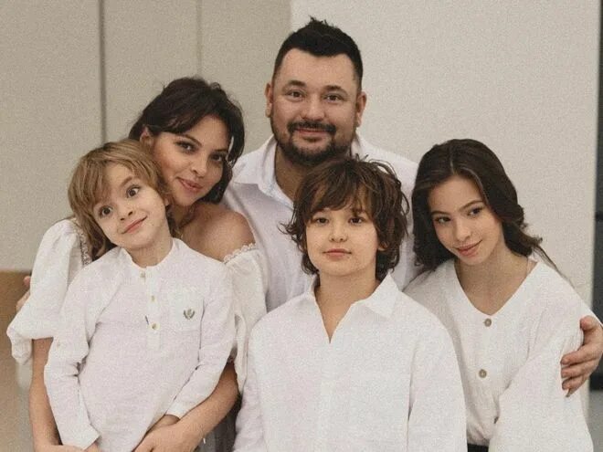 Сергей Жуков: "За три года - два ребенка" - 7Дней.ру