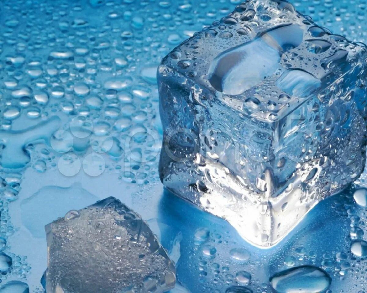 Связанное состояние воды. Ice Cube лед. Ice Cube лед Water. Кусочки льда. Красивые куски льда.