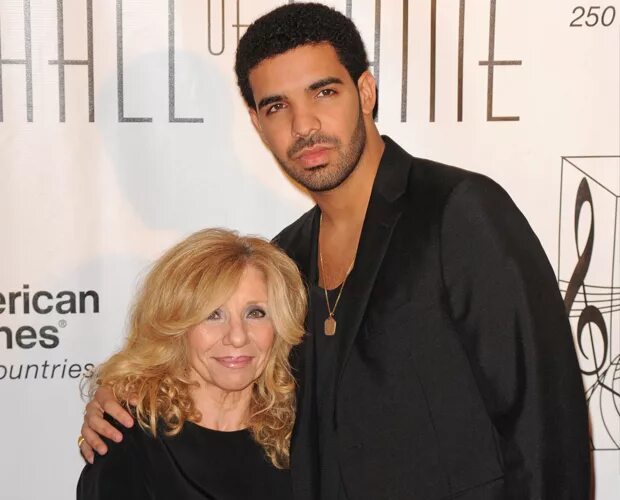 адонис сын дрейка. сын дрейка. дрейк рэпер родители. мать рэпера дрейка. Drake мама.