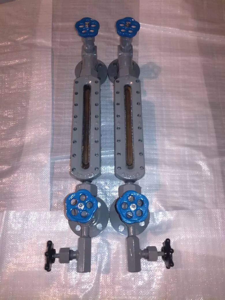 Мерное стекло парового котла ds diesse. Указатель уровня ду10 ру25 исп 5. Указатель уровня котла. Указатель уровня vyc 666-01-er-01. Указатель уровня жидкости 12кч11бк №6.