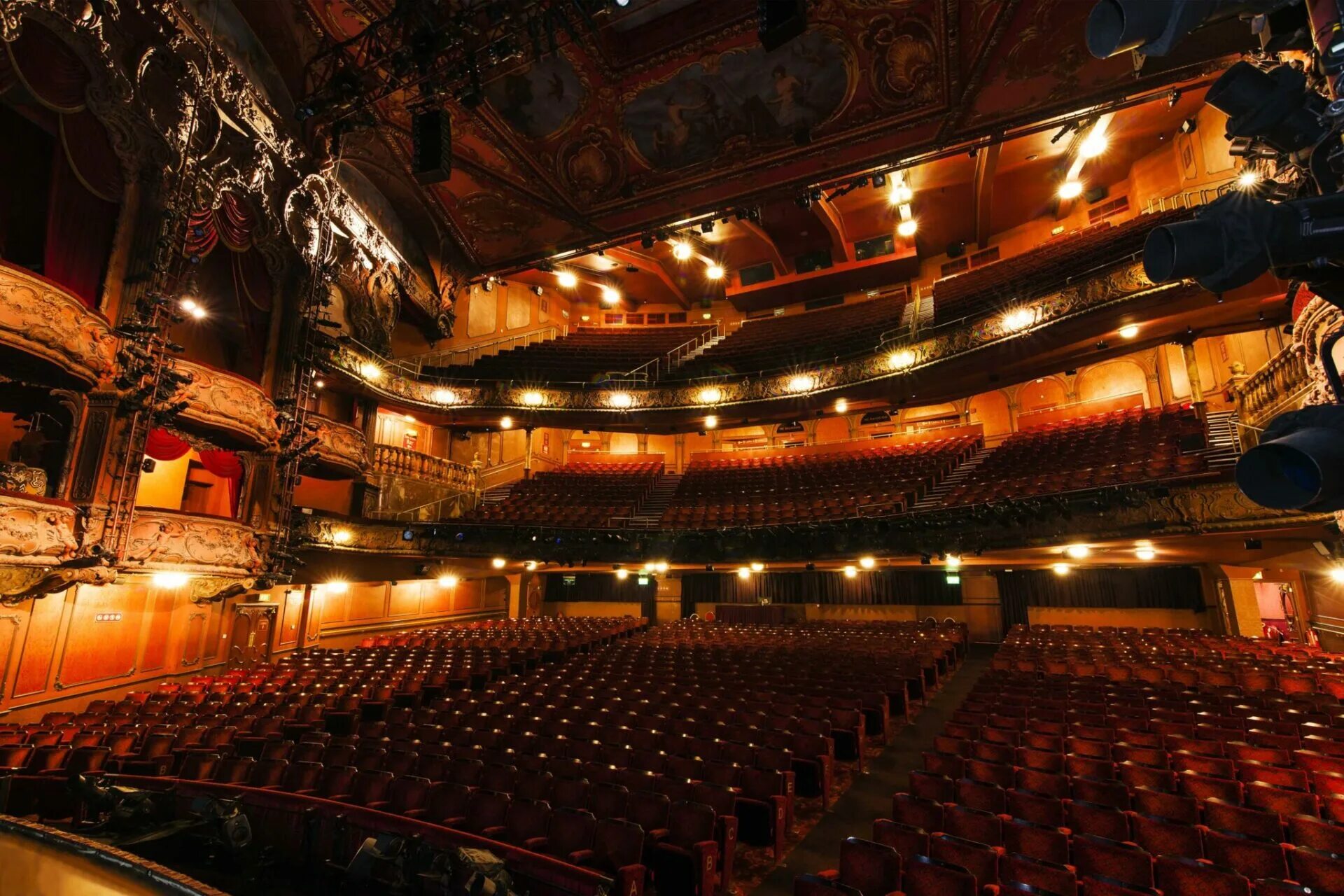 Theatre pay. Theatre pay. Theatre pay. Королевский театр ковент-гарден. Theatre pay.