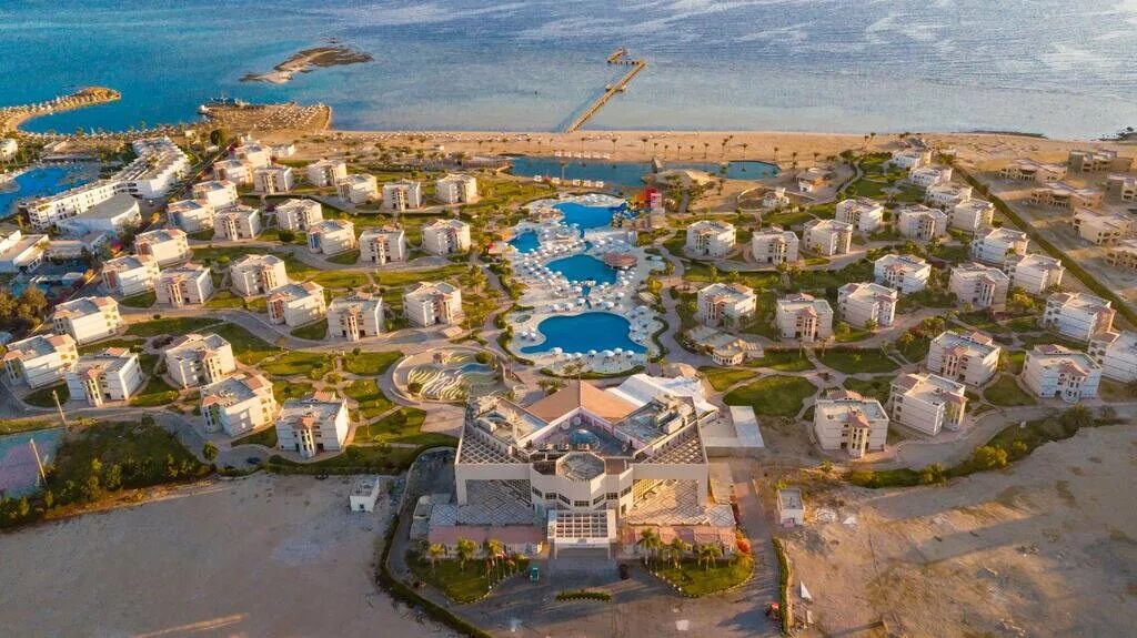 Albatros makadi resort. Royal pharaohs makadi 4 египет хургада. отель роял фараон макади египет. royal pharaohs makadi bay (ex. harmony makadi bay) 4*. royal pharaohs makadi 5 египет хургада.