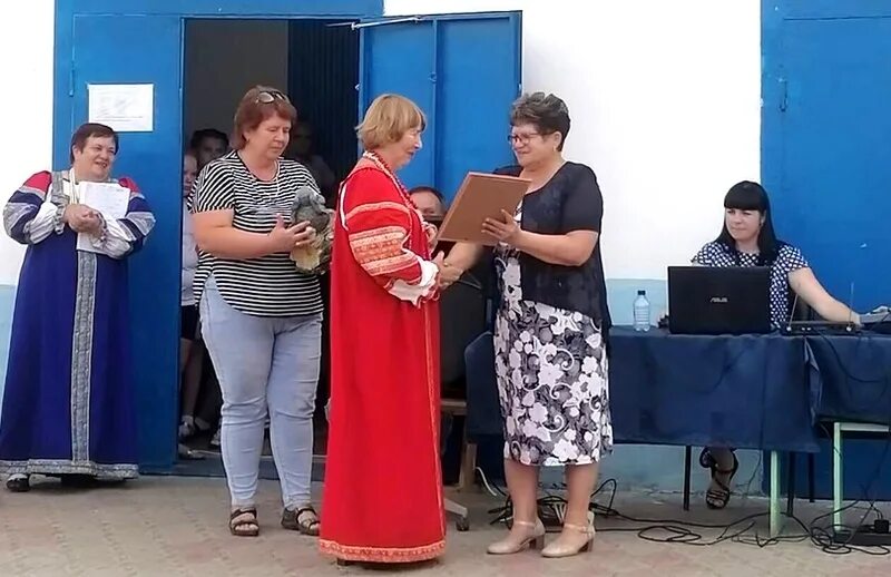 Образование бубнова. Глава новопушкинского муниципального образования энгельсского. образование поселка новопушкинское.