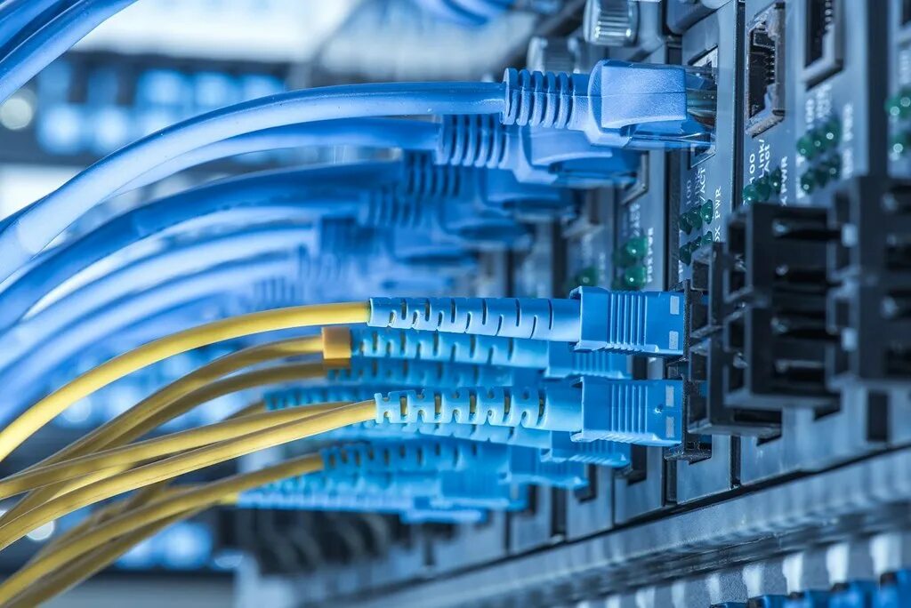 Обслуживание сети интернет. Компьютерные сети. структурированная кабельная система. сетевое оборудование. телекоммуникационное оборудование.
