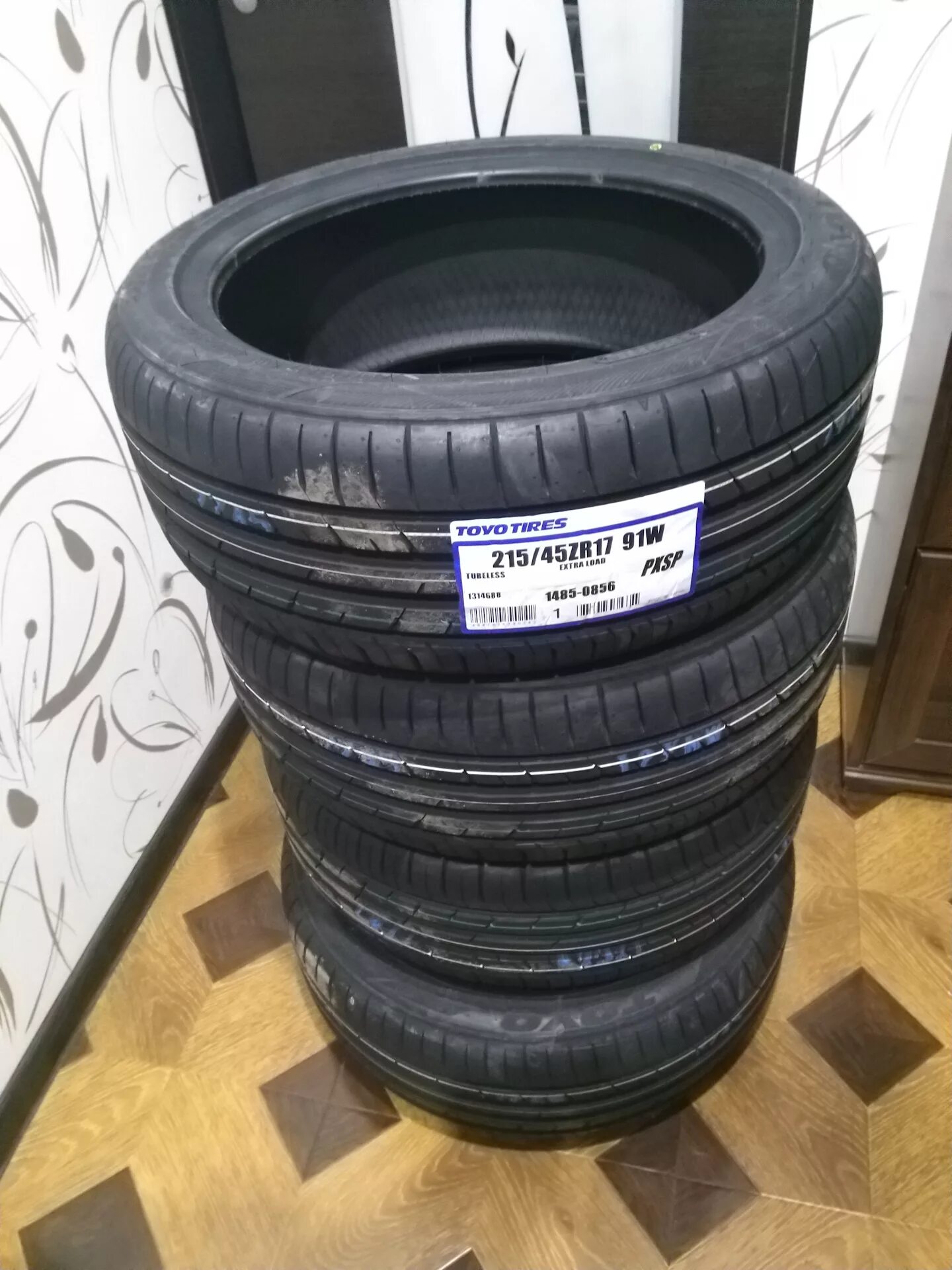 Toyo proxes sport летняя. Toyo PROXES Sport 215/45 17. Toyo PROXES Sport 215/50 r17. Toyo 215/55 r17 лето. Toyo Sport 225/55 r17.