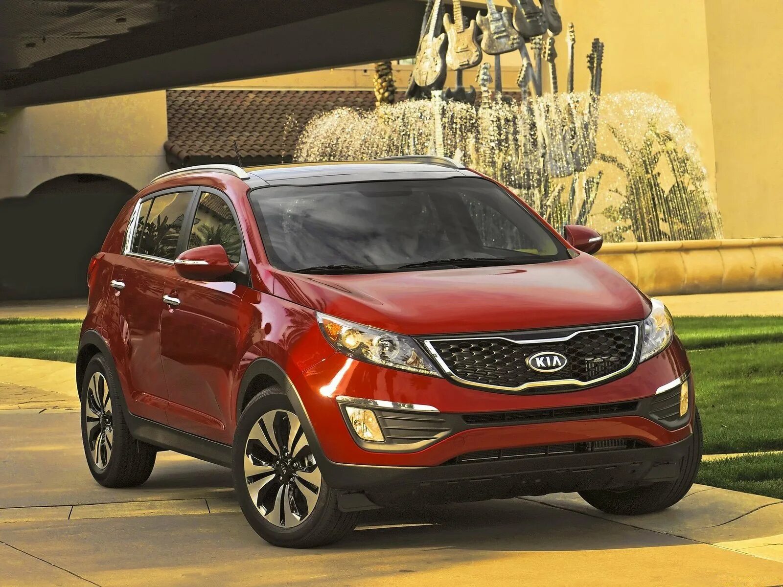 Киа удлиненная. Kia Sportage 2011. Киа Спортейдж 2011. Киа Спортейдж 2013. Kia Sportage 2010 красный.