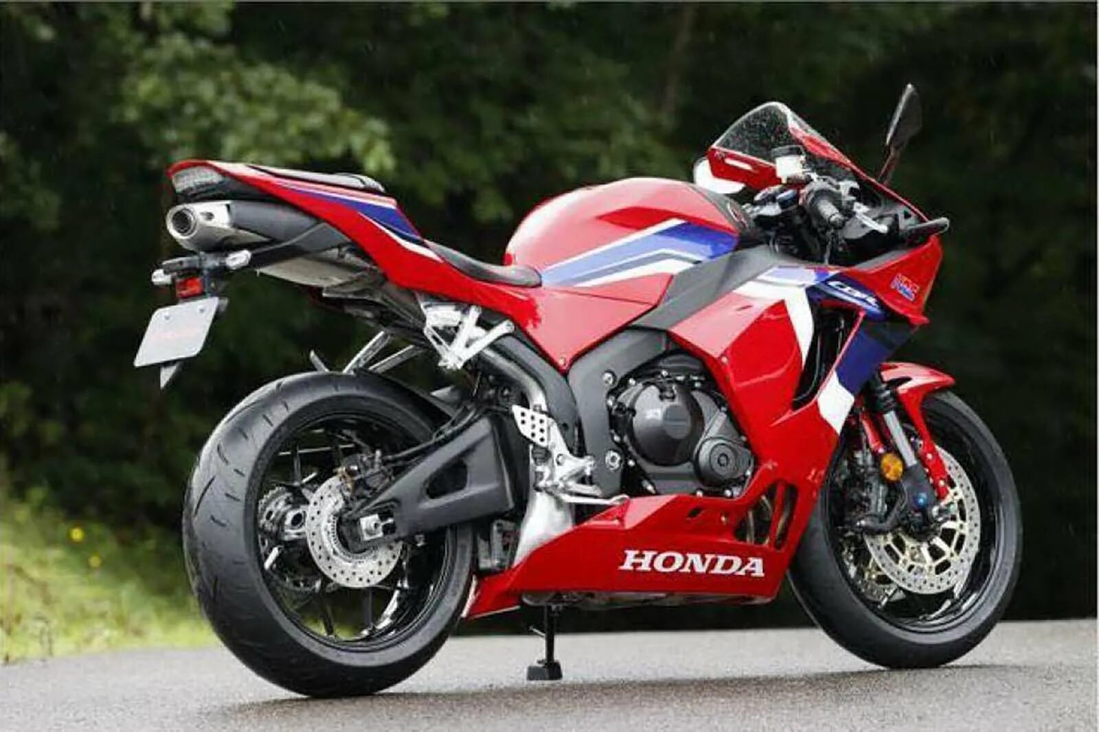 Мотоцикл honda rr. Honda cbr600rr. Honda CBR 600. Honda 600rr. Honda cbr600rr 2021.